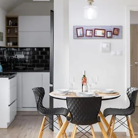 Nobelova Terrace Bliss