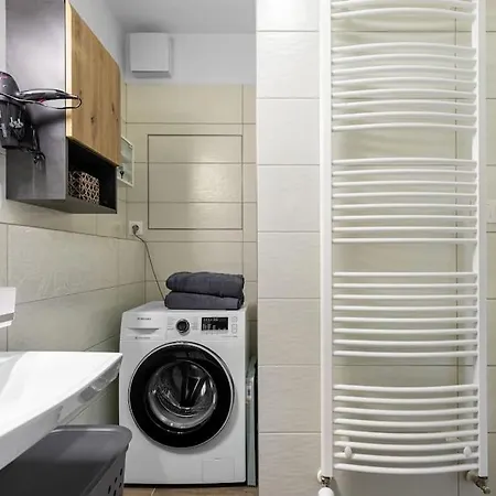 アパート Nobelova Terrace Bliss