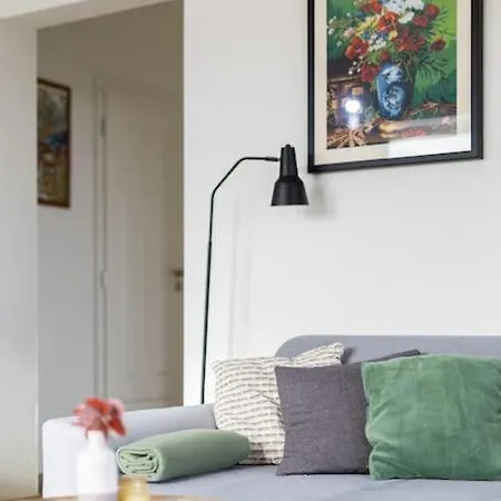 Nobelova Terrace Bliss Daire *