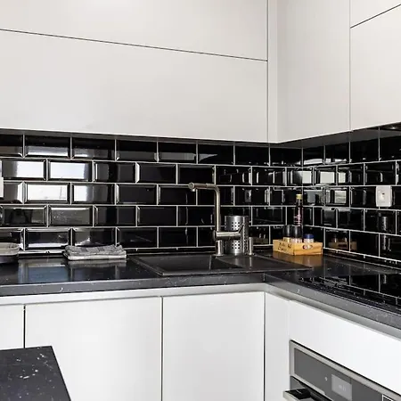 Apartament Nobelova Terrace Bliss *